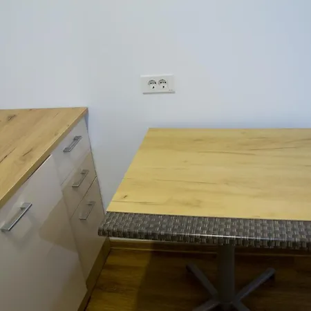 Unirii With Balconies * Bucarest